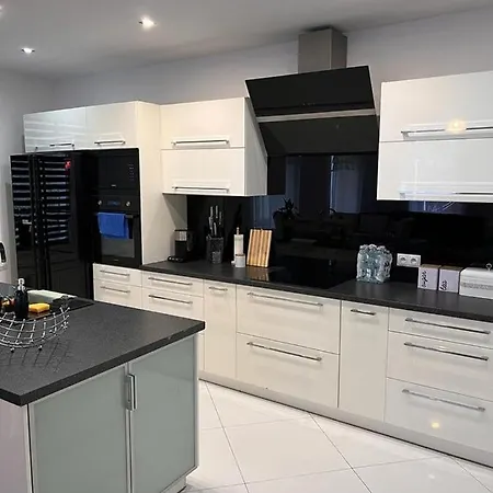 Przy Twierdzy 克沃兹科